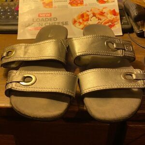 Judith Silver sandals sz. 7.5